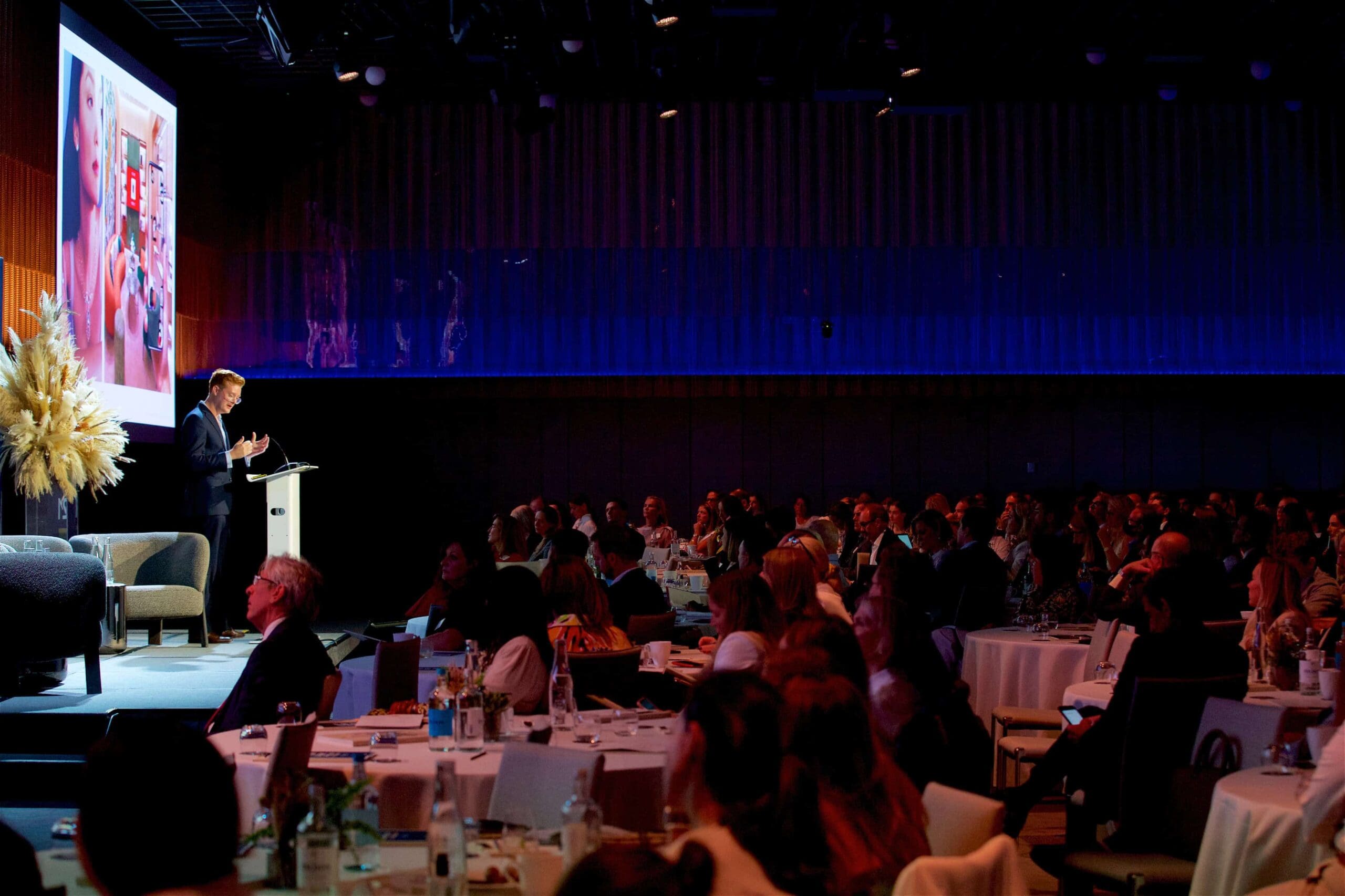 The Five Things You Should Know About China by Adam Knight, TONG